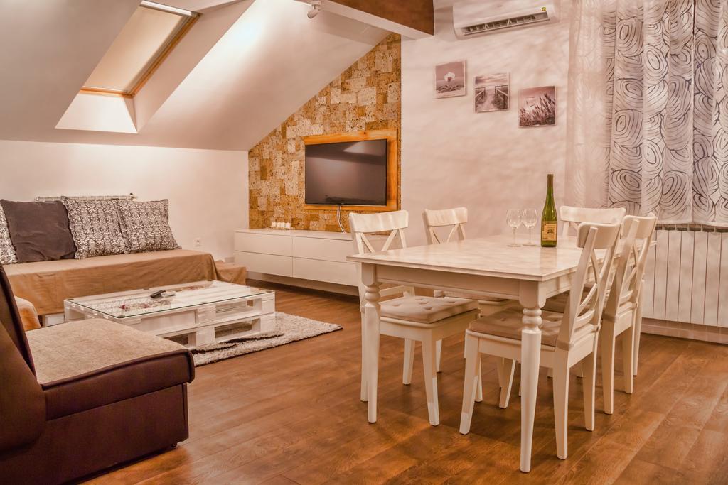 Apartments Lucić Slunj Pokój zdjęcie