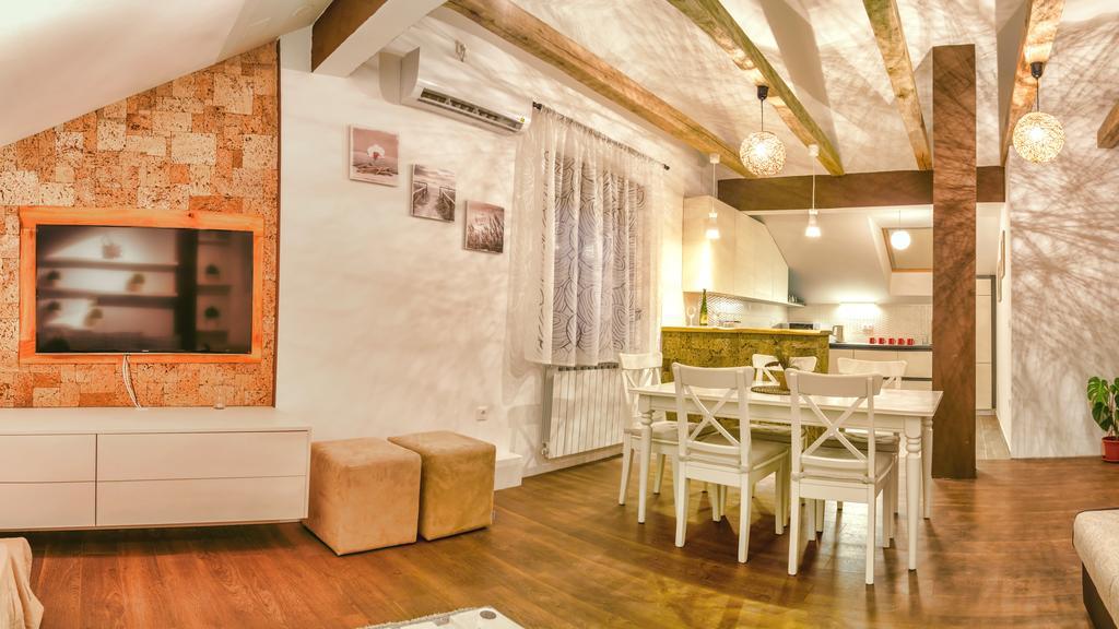 Apartments Lucić Slunj Pokój zdjęcie