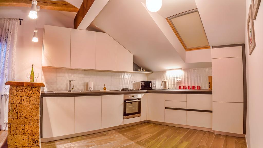 Apartments Lucić Slunj Pokój zdjęcie