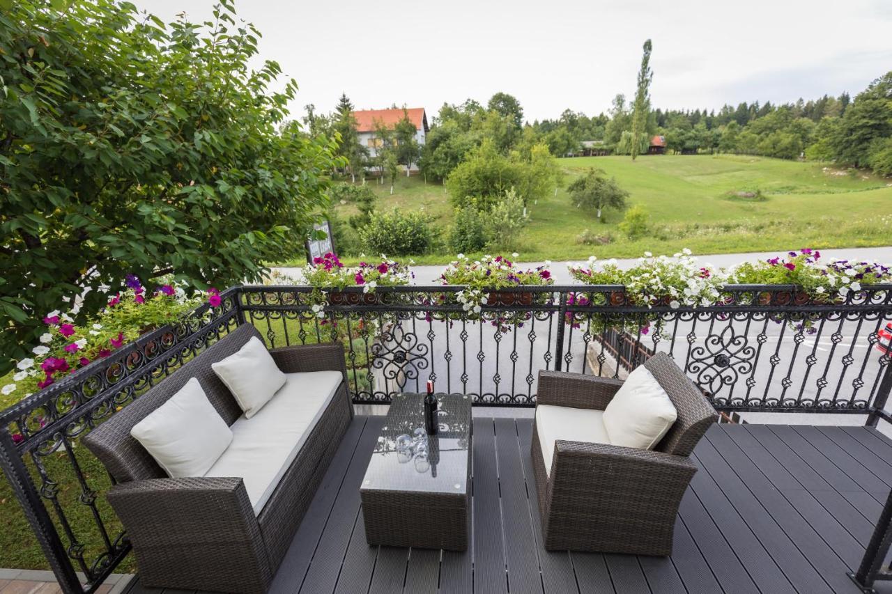 Apartments Lucić Slunj Zewnętrze zdjęcie